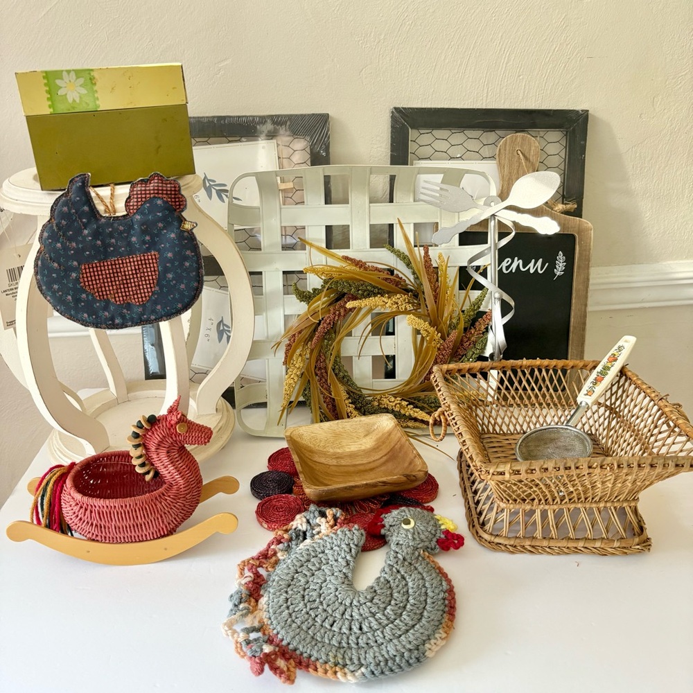 Home Decor Lot Vintage Modern New Used Farmhouse Country Rustic Primitive